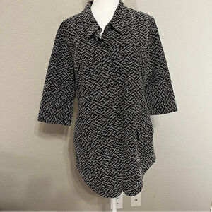 Zozo black & white tweed jacket with three-quarter length sleeves size medium